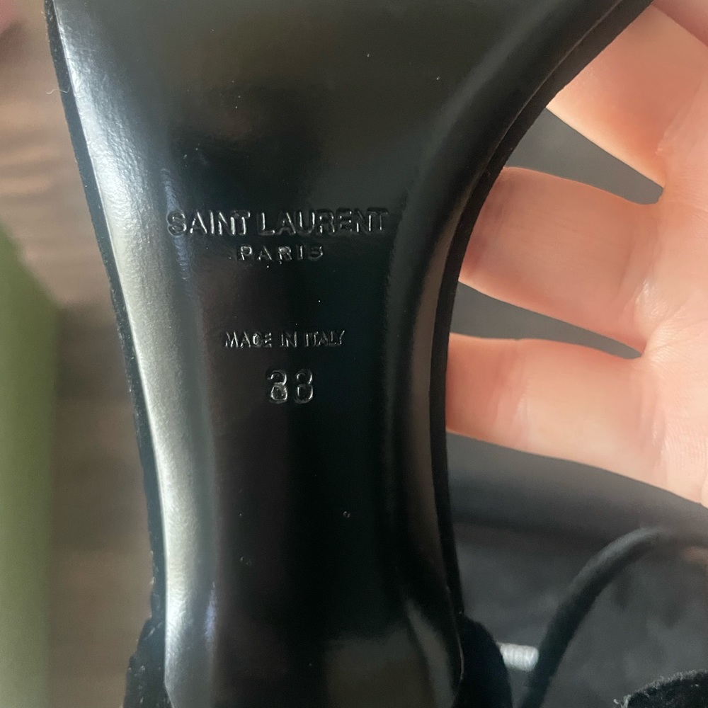 Saint Laurent Amber Velvet Sandals - Picture 9 of 10